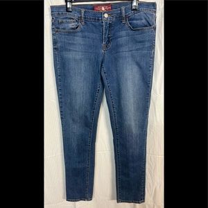 Lucky Brand Charlie Skinny Jeans